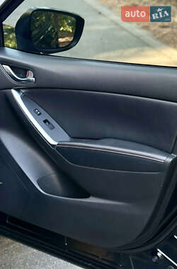 Позашляховик / Кросовер Mazda CX-5 2014 в 