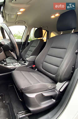 Внедорожник / Кроссовер Mazda CX-5 2016 в 