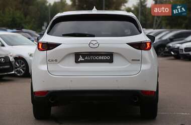 Позашляховик / Кросовер Mazda CX-5 2020 в 