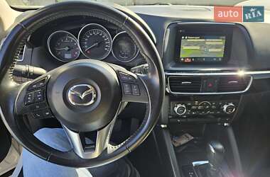 Позашляховик / Кросовер Mazda CX-5 2017 в 