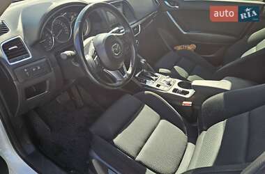 Позашляховик / Кросовер Mazda CX-5 2017 в 