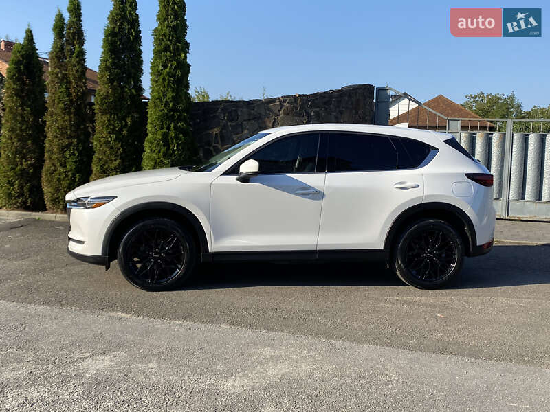 Внедорожник / Кроссовер Mazda CX-5 2018 в Самборе