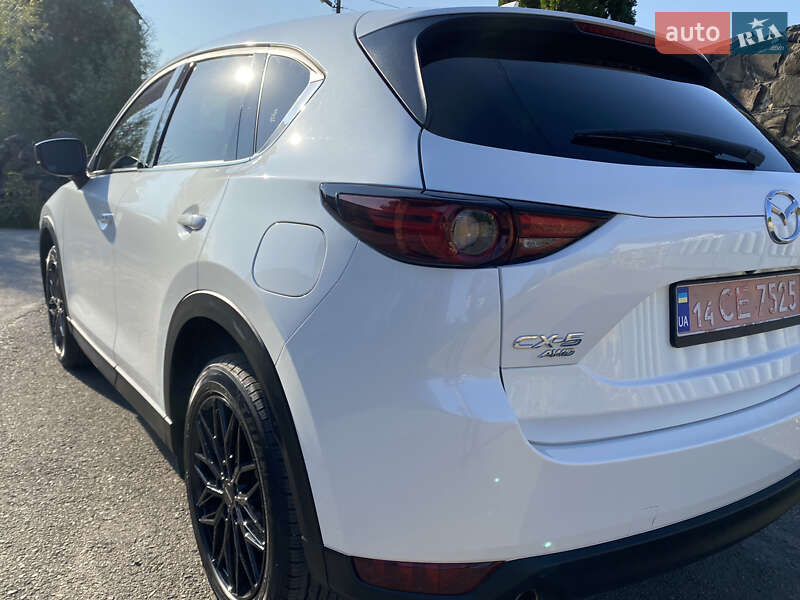 Внедорожник / Кроссовер Mazda CX-5 2018 в Самборе