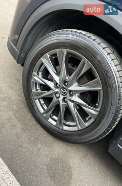 Позашляховик / Кросовер Mazda CX-5 2021 в 