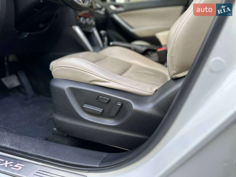 Позашляховик / Кросовер Mazda CX-5 2013 в Івано-Франківську