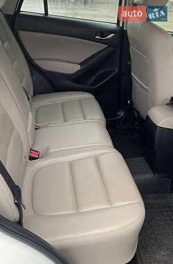 Позашляховик / Кросовер Mazda CX-5 2014 в 