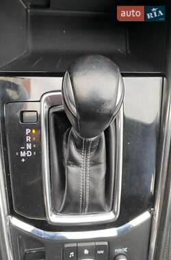 Позашляховик / Кросовер Mazda CX-5 2020 в 