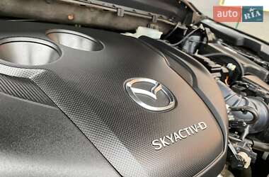 Позашляховик / Кросовер Mazda CX-5 2020 в 