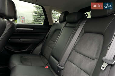 Позашляховик / Кросовер Mazda CX-5 2018 в 