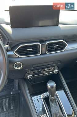 Позашляховик / Кросовер Mazda CX-5 2021 в 