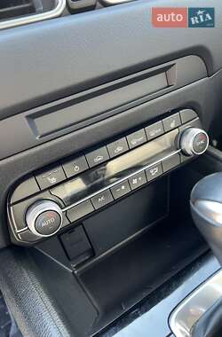 Позашляховик / Кросовер Mazda CX-5 2021 в 