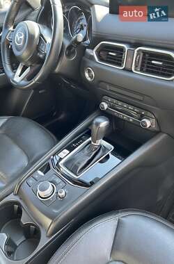 Позашляховик / Кросовер Mazda CX-5 2021 в 