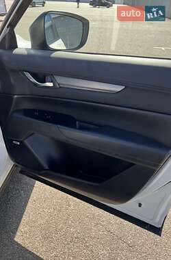Позашляховик / Кросовер Mazda CX-5 2021 в 