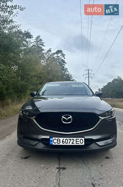 Позашляховик / Кросовер Mazda CX-5 2017 в 