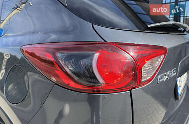 Позашляховик / Кросовер Mazda CX-5 2012 в 