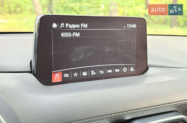 Позашляховик / Кросовер Mazda CX-5 2020 в 