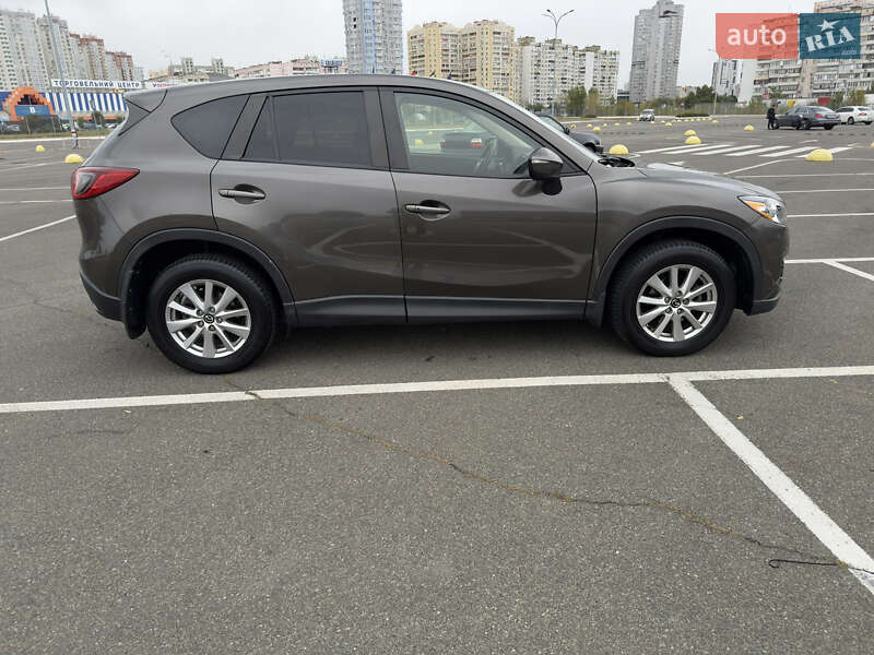 Позашляховик / Кросовер Mazda CX-5 2016 в Києві