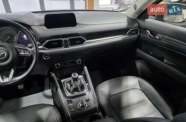 Внедорожник / Кроссовер Mazda CX-5 2018 в 