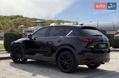 Позашляховик / Кросовер Mazda CX-5 2018 в 