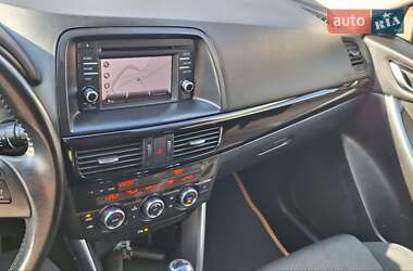Позашляховик / Кросовер Mazda CX-5 2013 в 