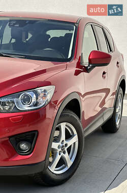 Позашляховик / Кросовер Mazda CX-5 2013 в 
