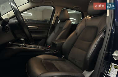 Позашляховик / Кросовер Mazda CX-5 2018 в 