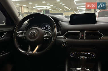 Позашляховик / Кросовер Mazda CX-5 2018 в 