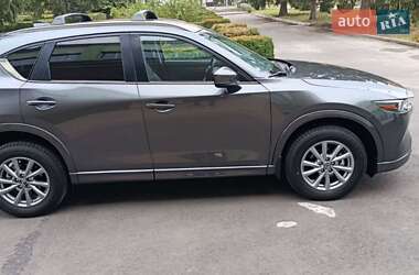 Внедорожник / Кроссовер Mazda CX-5 2023 в 