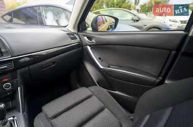 Позашляховик / Кросовер Mazda CX-5 2014 в 