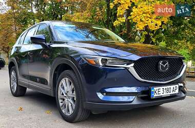 Позашляховик / Кросовер Mazda CX-5 2021 в 