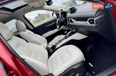 Внедорожник / Кроссовер Mazda CX-5 2018 в 