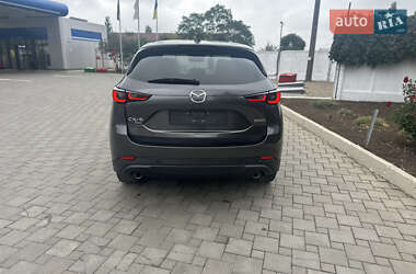 Позашляховик / Кросовер Mazda CX-5 2020 в 