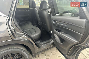 Позашляховик / Кросовер Mazda CX-5 2020 в 