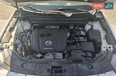 Внедорожник / Кроссовер Mazda CX-5 2019 в 