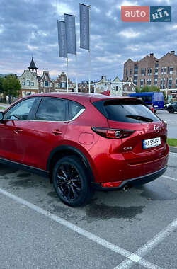 Позашляховик / Кросовер Mazda CX-5 2021 в 