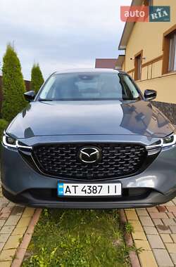 Позашляховик / Кросовер Mazda CX-5 2023 в 
