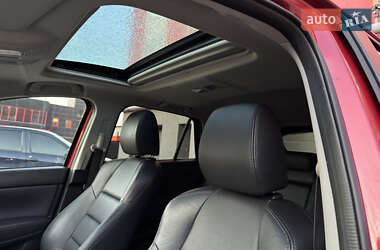 Позашляховик / Кросовер Mazda CX-5 2015 в 