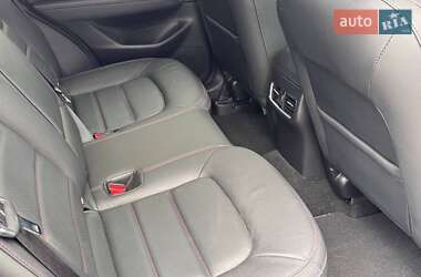Внедорожник / Кроссовер Mazda CX-5 2023 в 