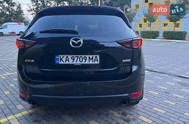 Внедорожник / Кроссовер Mazda CX-5 2018 в 