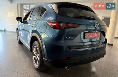 Позашляховик / Кросовер Mazda CX-5 2023 в 