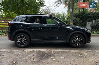 Внедорожник / Кроссовер Mazda CX-5 2017 в 