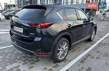 Позашляховик / Кросовер Mazda CX-5 2020 в 