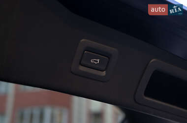 Позашляховик / Кросовер Mazda CX-5 2020 в 