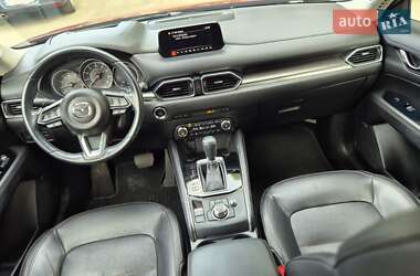 Внедорожник / Кроссовер Mazda CX-5 2018 в 