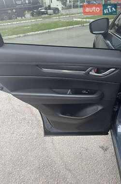 Внедорожник / Кроссовер Mazda CX-5 2023 в 