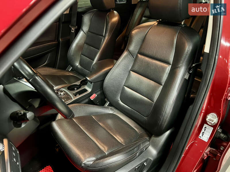 Внедорожник / Кроссовер Mazda CX-5 2016 в Киеве