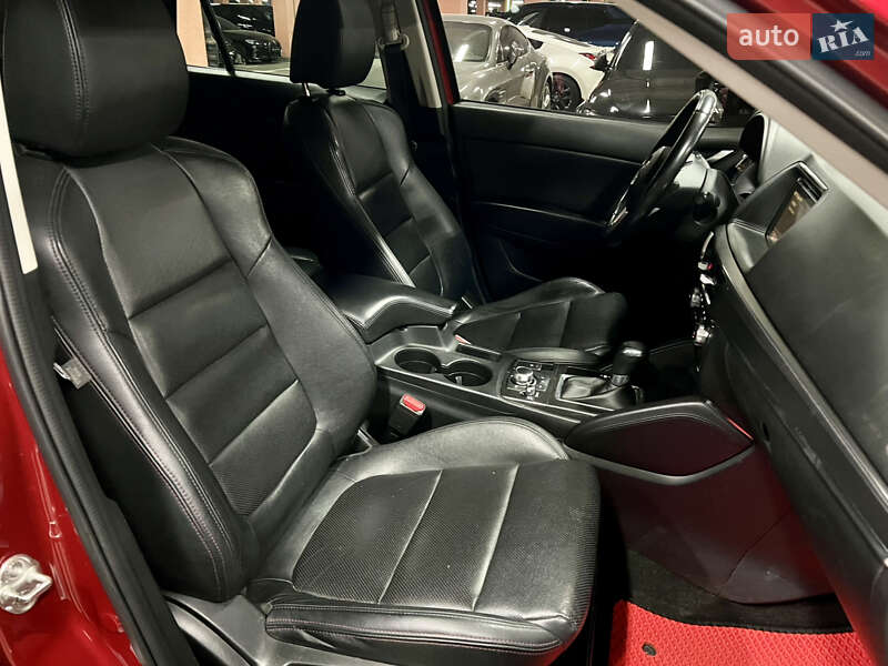 Внедорожник / Кроссовер Mazda CX-5 2016 в Киеве