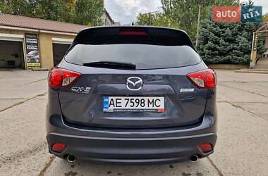 Позашляховик / Кросовер Mazda CX-5 2016 в 