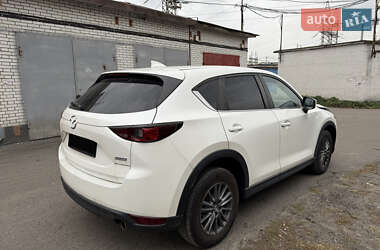 Внедорожник / Кроссовер Mazda CX-5 2017 в 