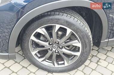 Позашляховик / Кросовер Mazda CX-5 2017 в 